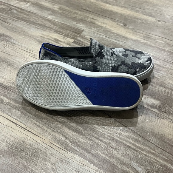 Gray Camo Rothys - Picture 4 of 6